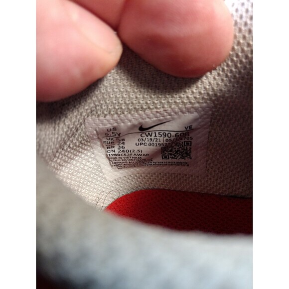 NIKE DUNK LOW RETRO GYM RED-WHITE "USC" SZ 5.5Y [CW-1590-600] - Picture 6 of 6